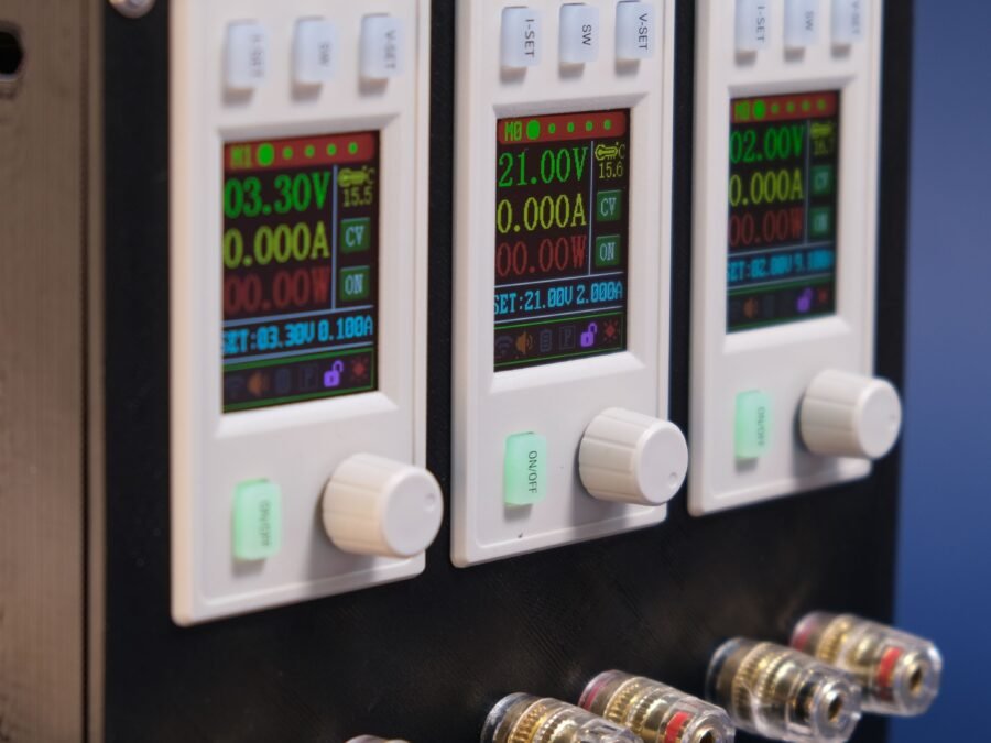 Bench Lab Power Supply